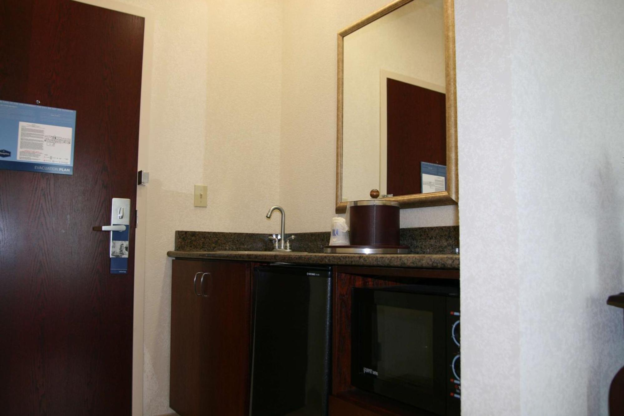 Hampton Inn & Suites Cleveland-מנטור מראה חיצוני תמונה
