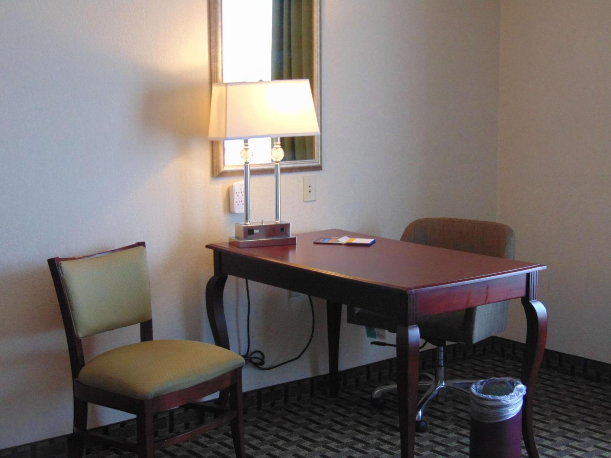 Hampton Inn & Suites Cleveland-מנטור מראה חיצוני תמונה