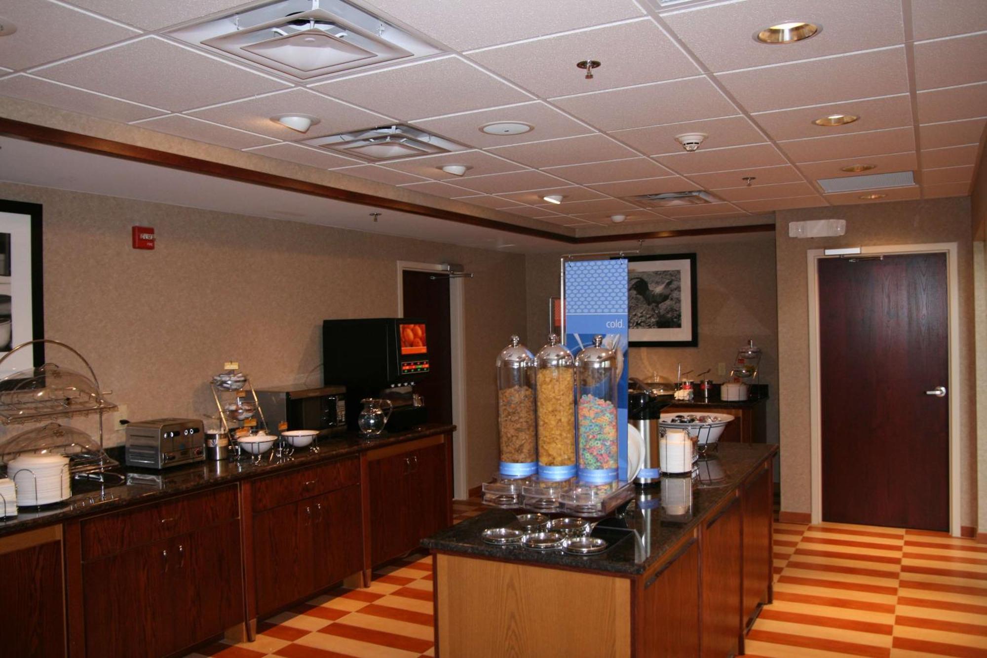 Hampton Inn & Suites Cleveland-מנטור מראה חיצוני תמונה